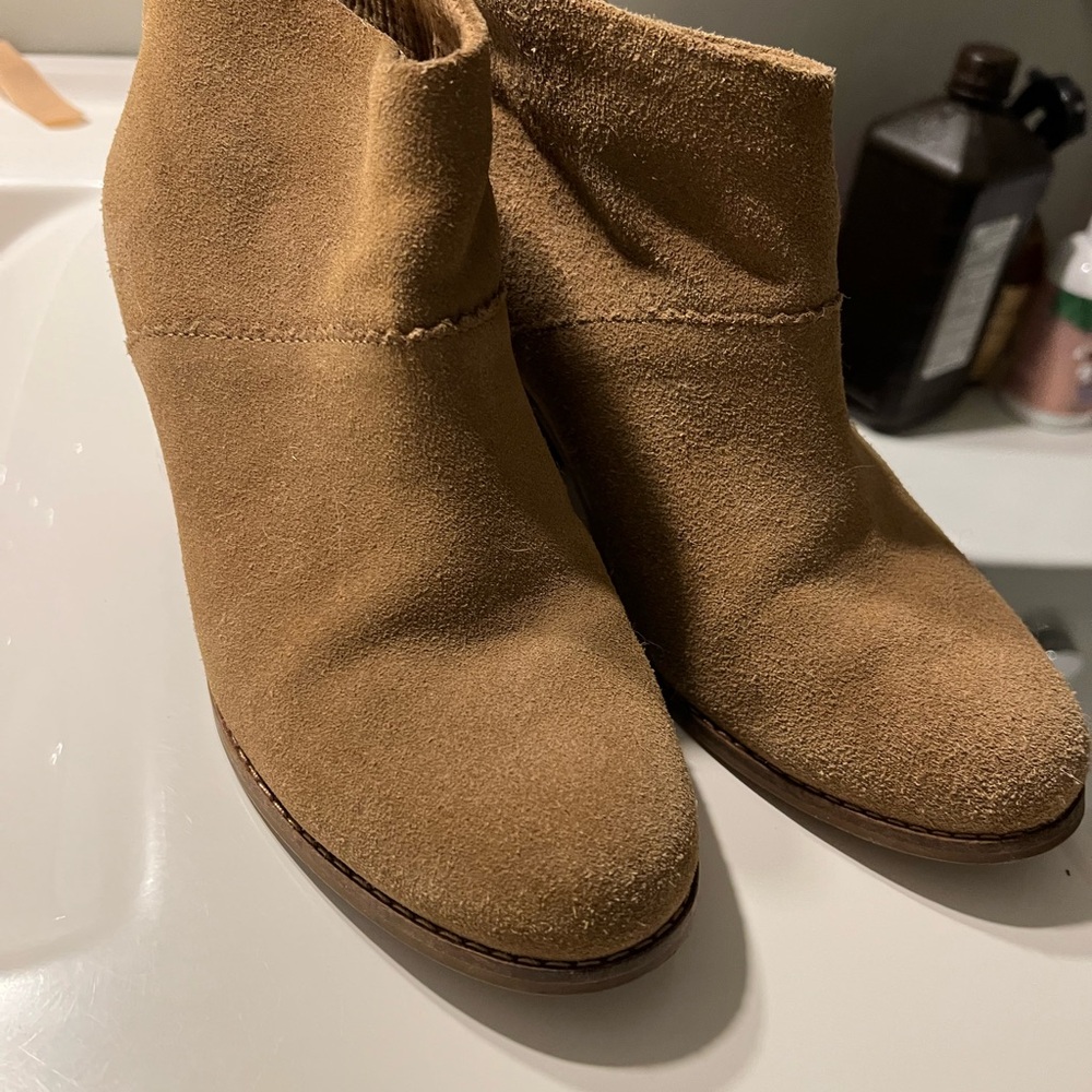 Toms Camel Suede Ankle Booties